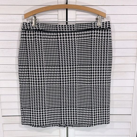 Talbots Houndstooth Skirt Size 14P Classic Ponte Fabric - Picture 5 of 12
